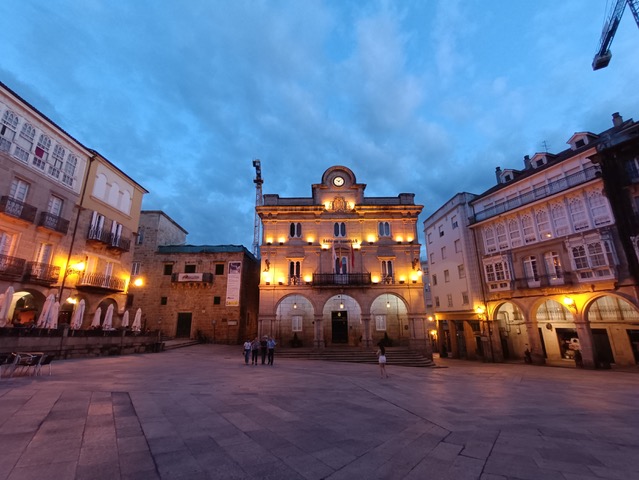 Plaza, Ourense, Galica. Photo © Karethe Linaae